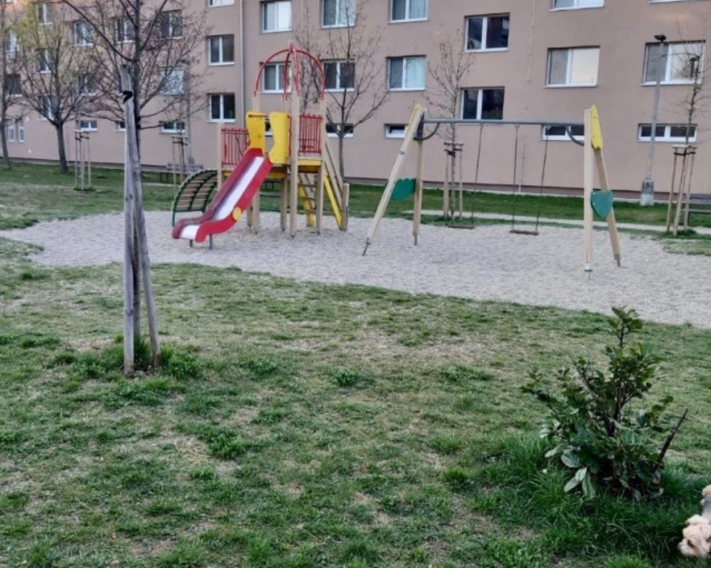 3 IZBOVY BYT SENEC
