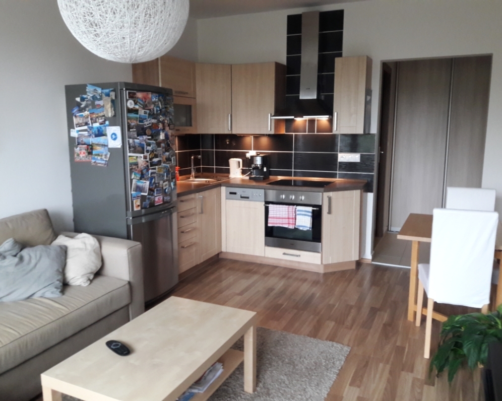 2 IZBOVY BYT VLČIE HRDLO BRATISLAVA