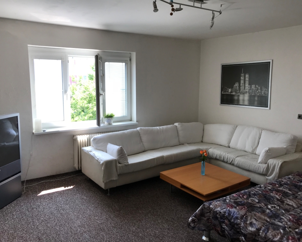 1 IZBOVÝ BYT ŠANCOVÁ ULICA BRATISLAVA